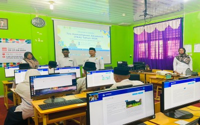 Kasi Penmad Kemenag Sabang Tinjau Langsung Pelaksanaan TKA 2026 di MTsN Sabang